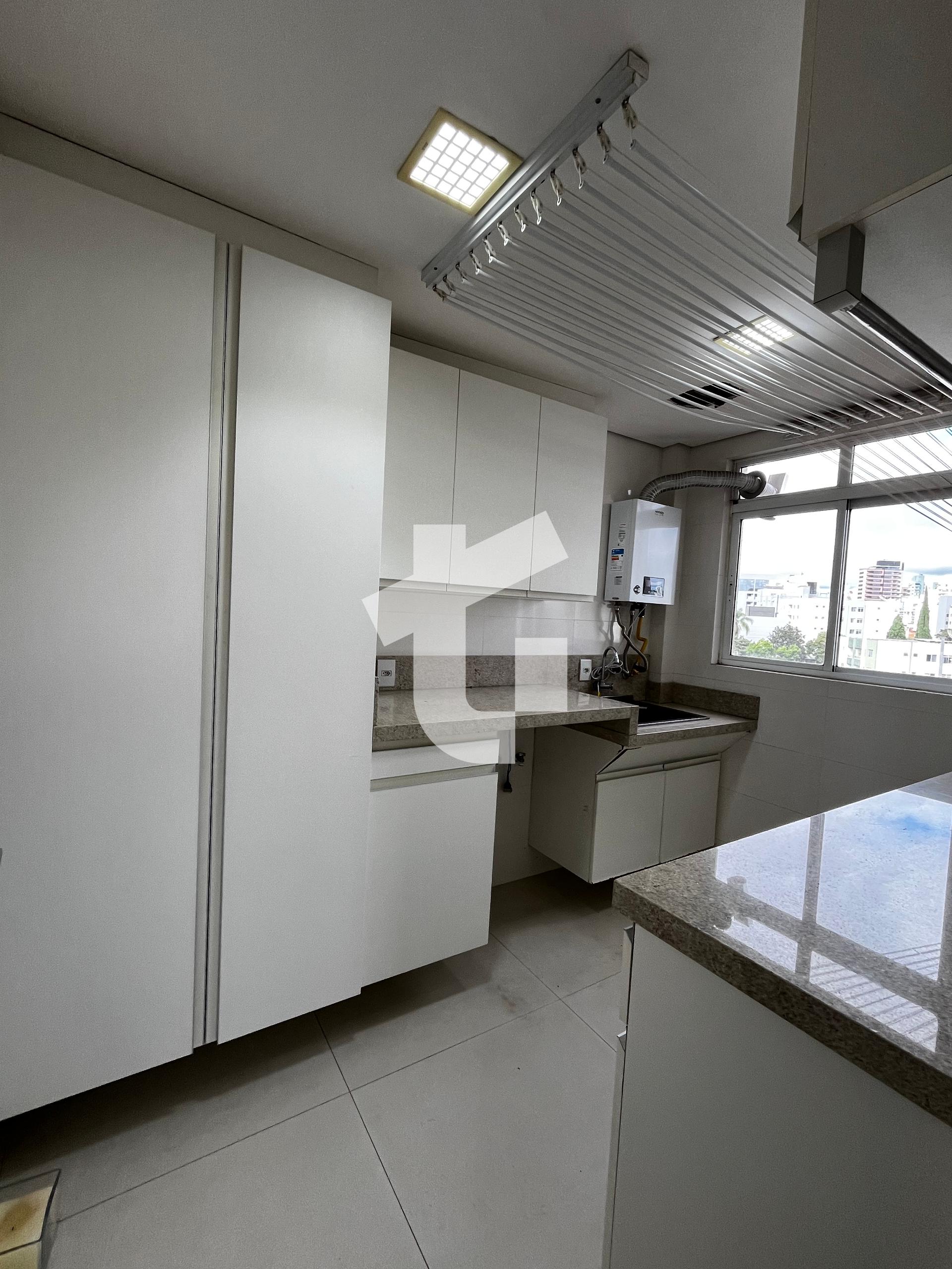 COBERTURA DUPLEX VENDA NO ED. RESIDENCIAL PETRA, CENTRO, PATO BRANCO PR.