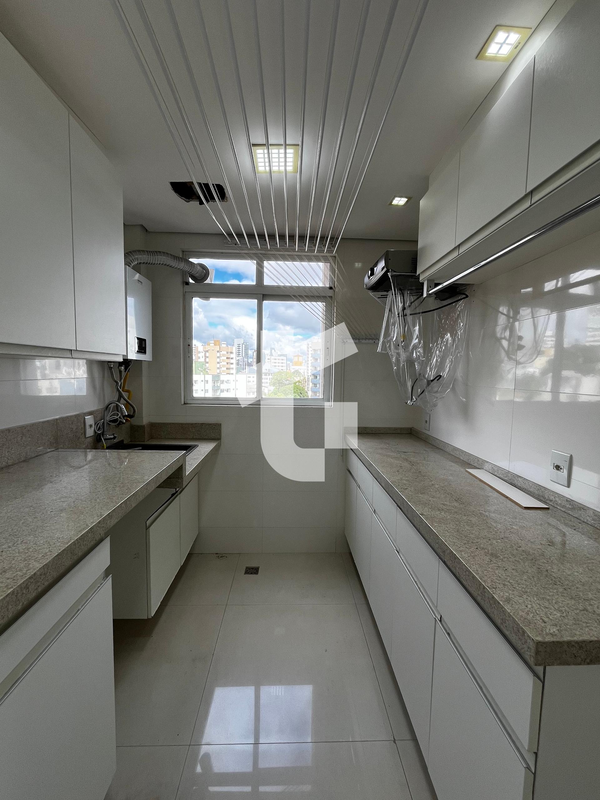 COBERTURA DUPLEX VENDA NO ED. RESIDENCIAL PETRA, CENTRO, PATO BRANCO PR.