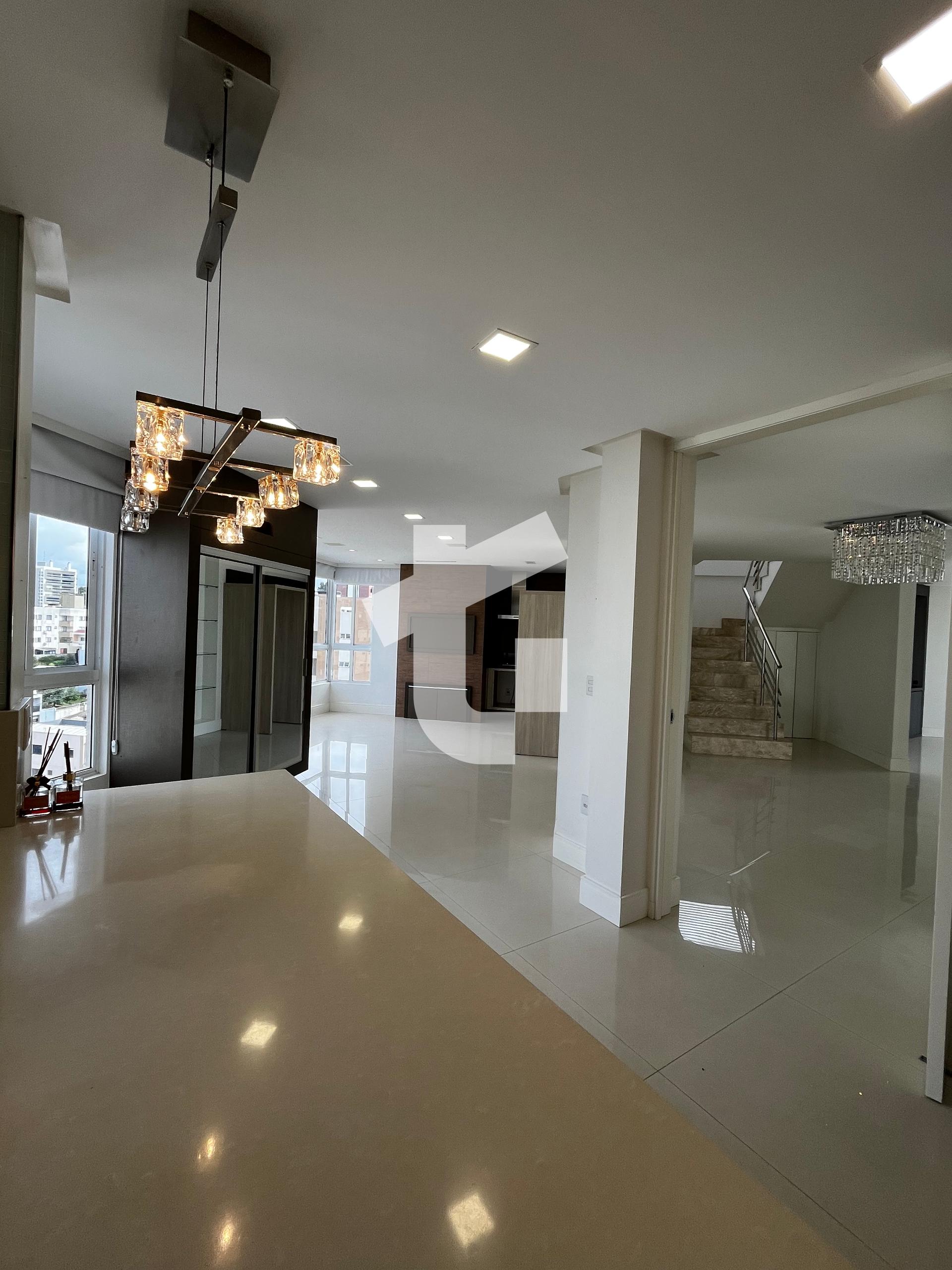 COBERTURA DUPLEX VENDA NO ED. RESIDENCIAL PETRA, CENTRO, PATO BRANCO PR.