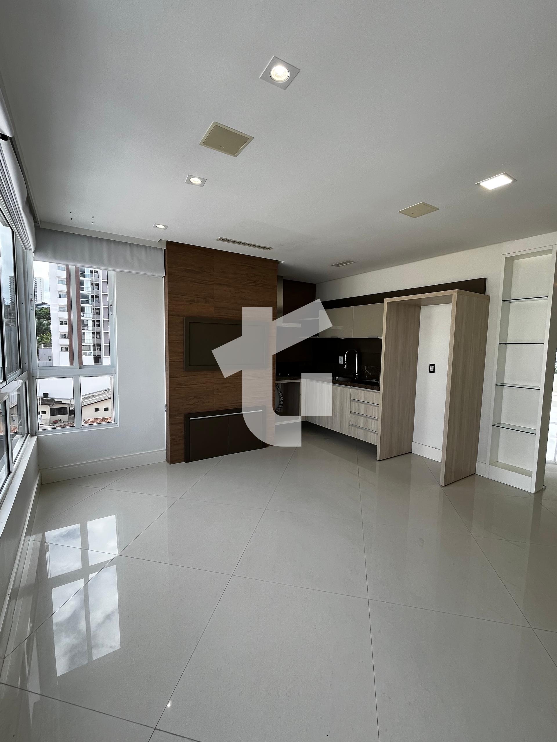 COBERTURA DUPLEX VENDA NO ED. RESIDENCIAL PETRA, CENTRO, PATO BRANCO PR.