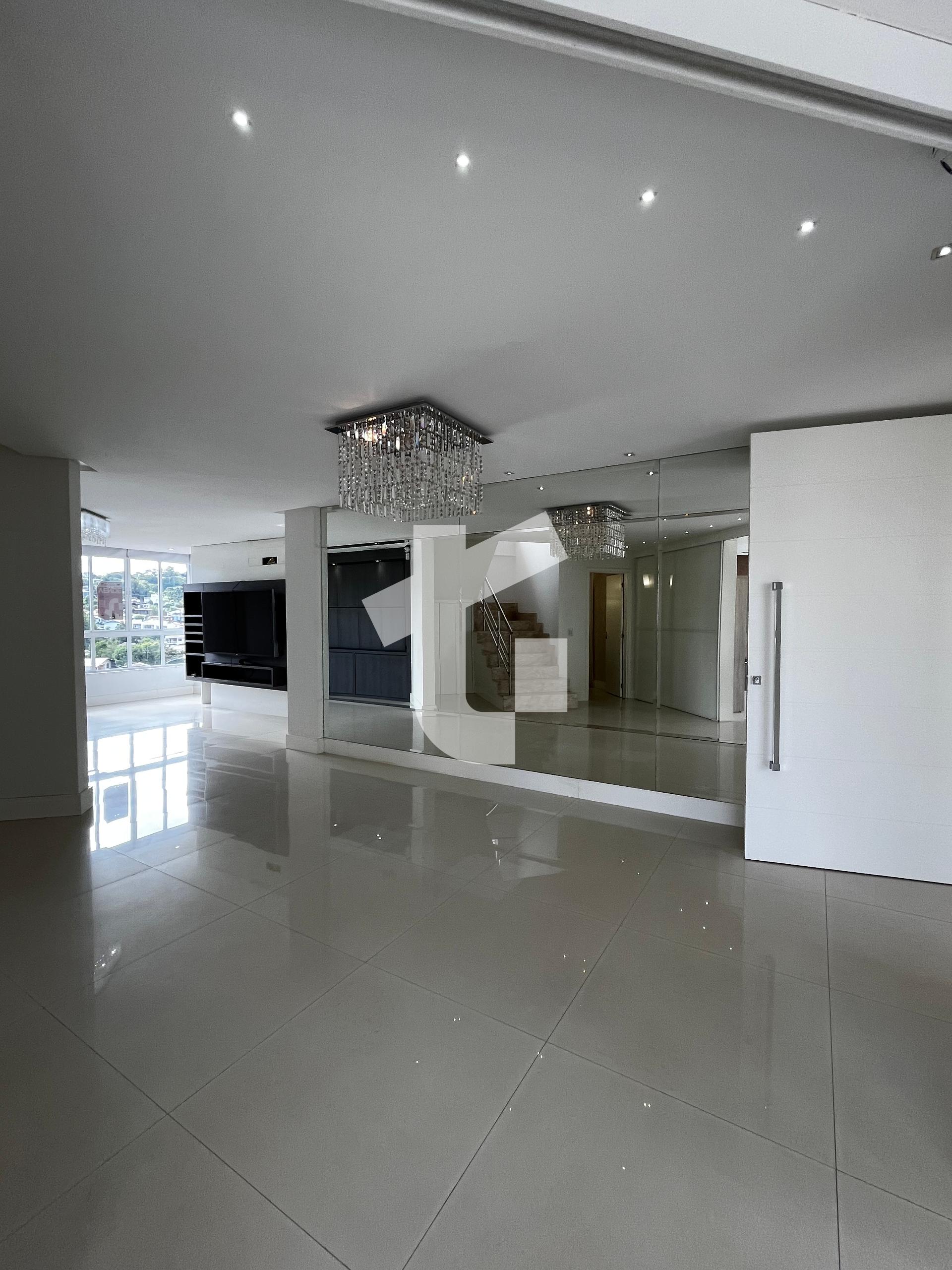 COBERTURA DUPLEX VENDA NO ED. RESIDENCIAL PETRA, CENTRO, PATO BRANCO PR.