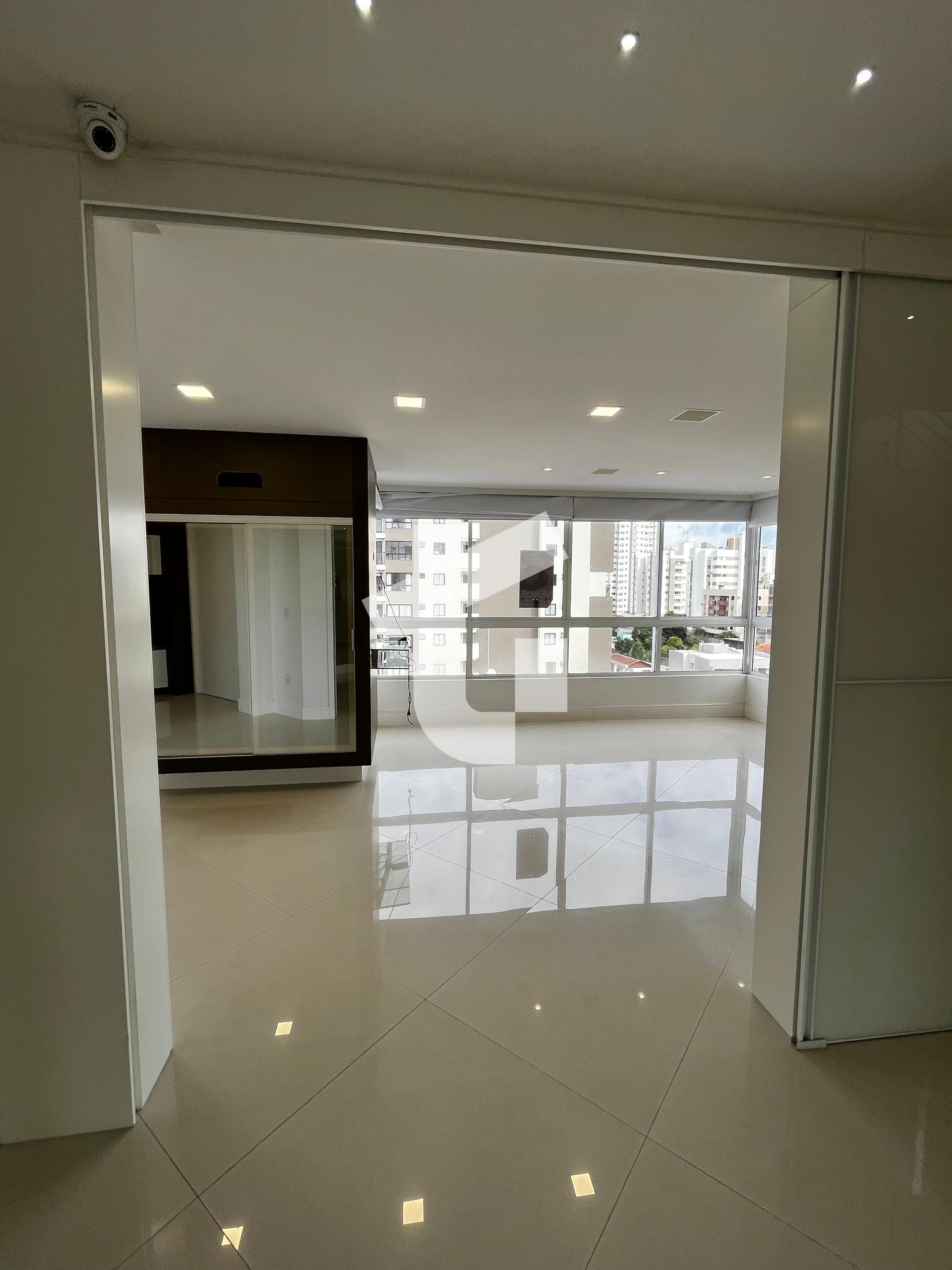 COBERTURA DUPLEX VENDA NO ED. RESIDENCIAL PETRA, CENTRO, PATO BRANCO PR.