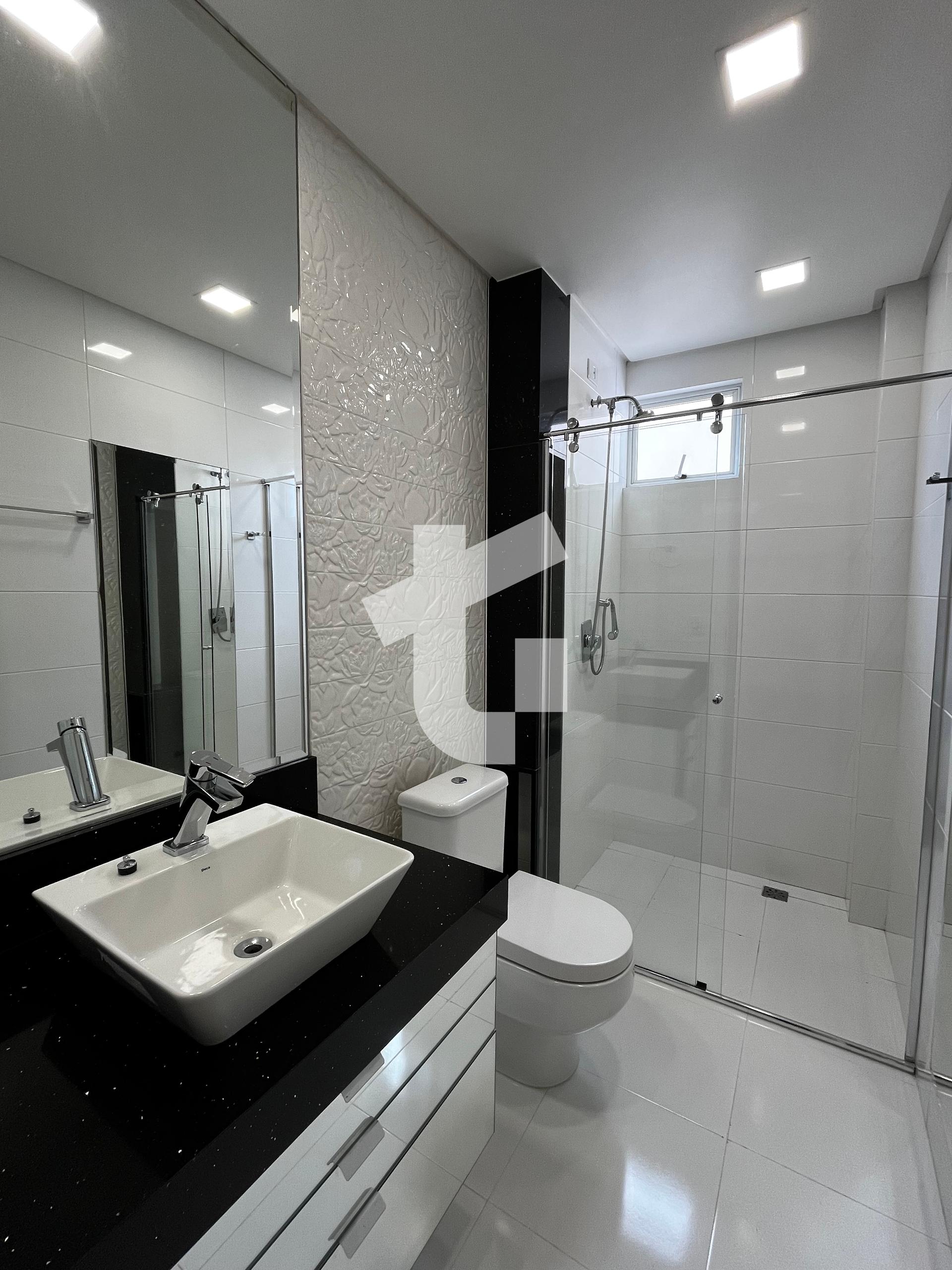 COBERTURA DUPLEX VENDA NO ED. RESIDENCIAL PETRA, CENTRO, PATO BRANCO PR.