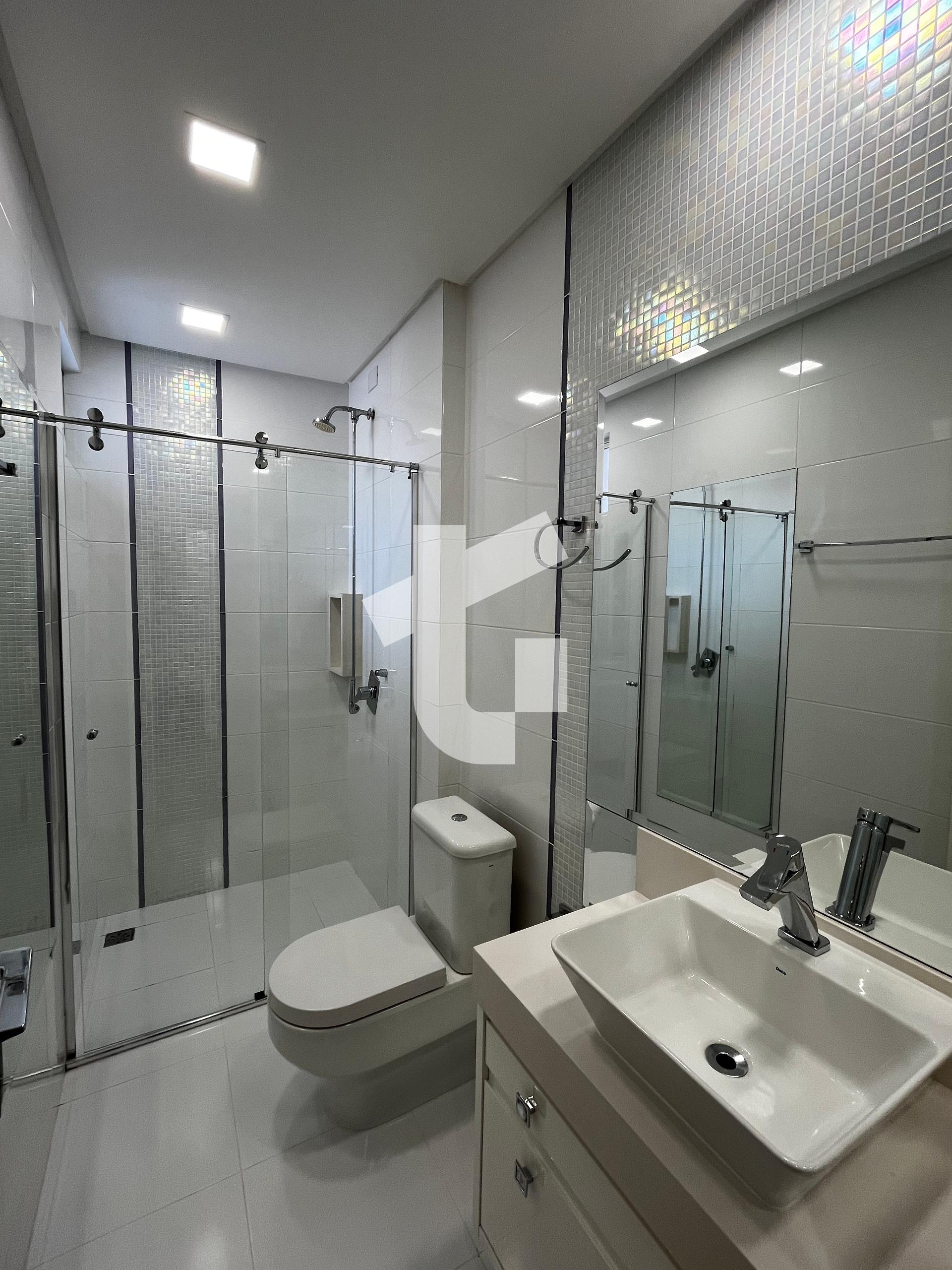 COBERTURA DUPLEX VENDA NO ED. RESIDENCIAL PETRA, CENTRO, PATO BRANCO PR.