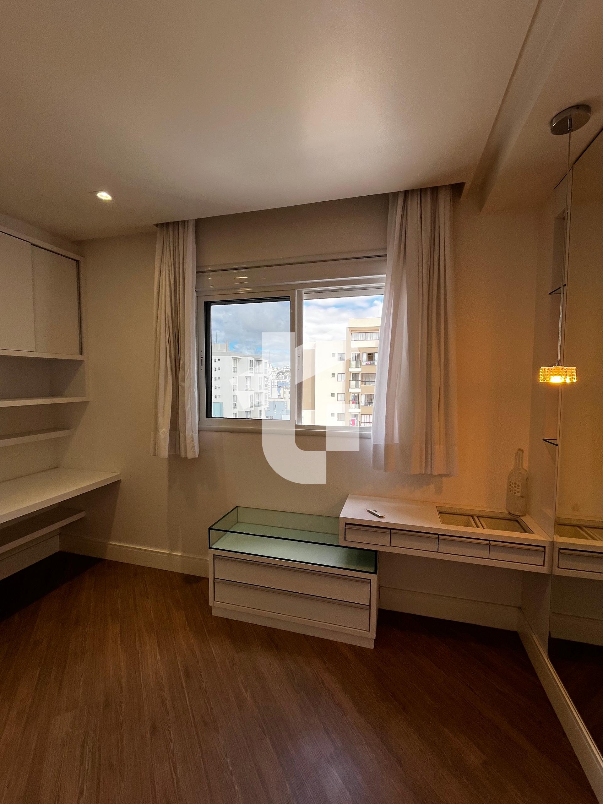 COBERTURA DUPLEX VENDA NO ED. RESIDENCIAL PETRA, CENTRO, PATO BRANCO PR.