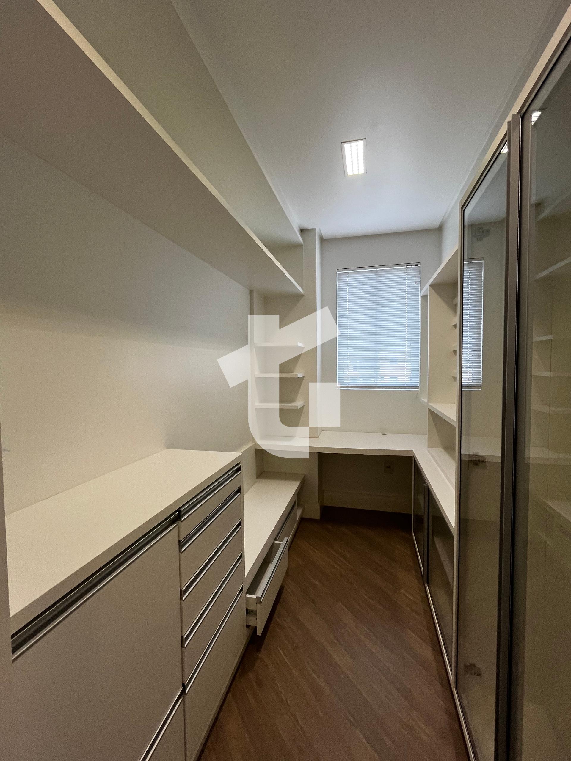 COBERTURA DUPLEX VENDA NO ED. RESIDENCIAL PETRA, CENTRO, PATO BRANCO PR.