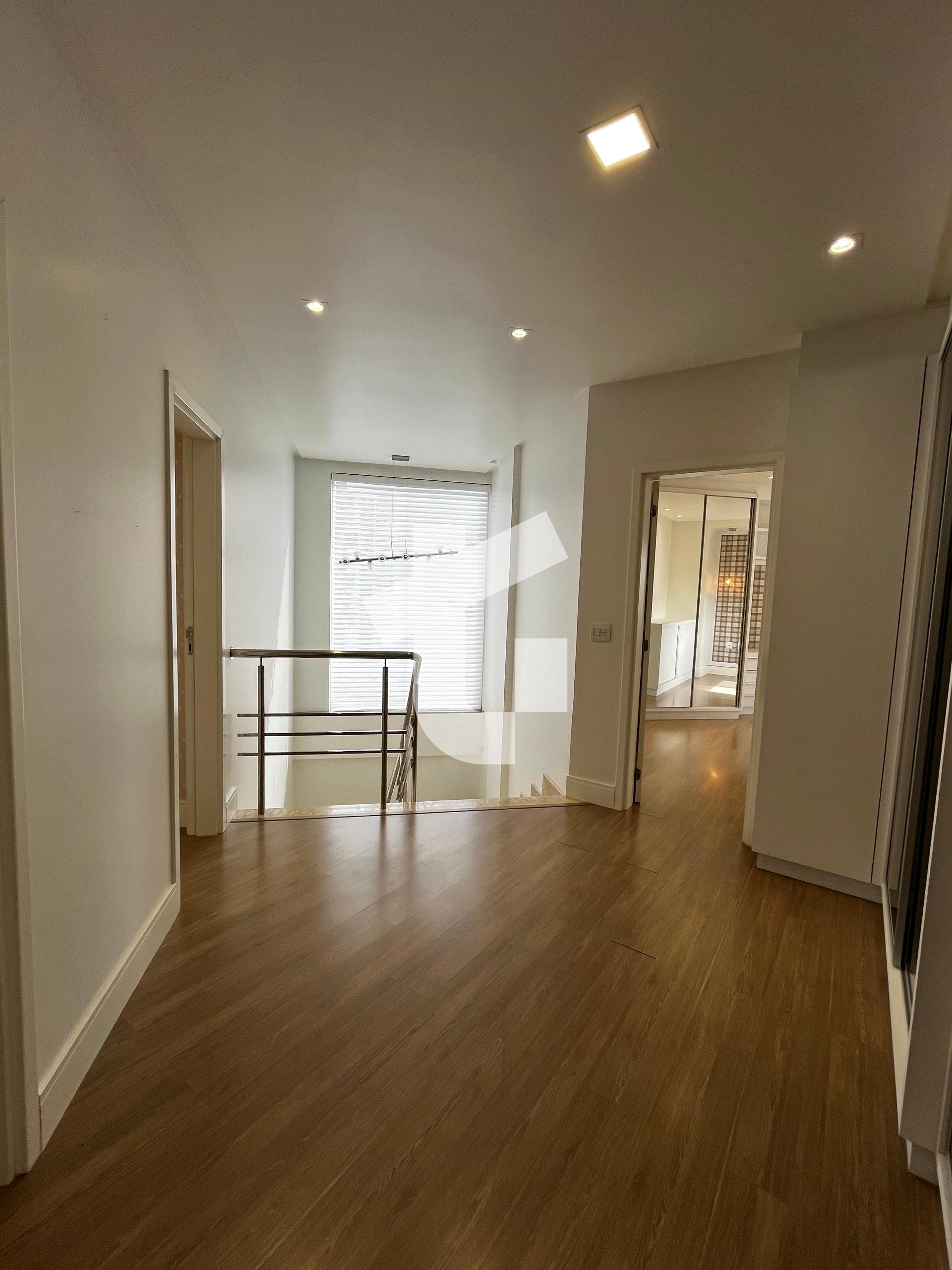 COBERTURA DUPLEX VENDA NO ED. RESIDENCIAL PETRA, CENTRO, PATO BRANCO PR.