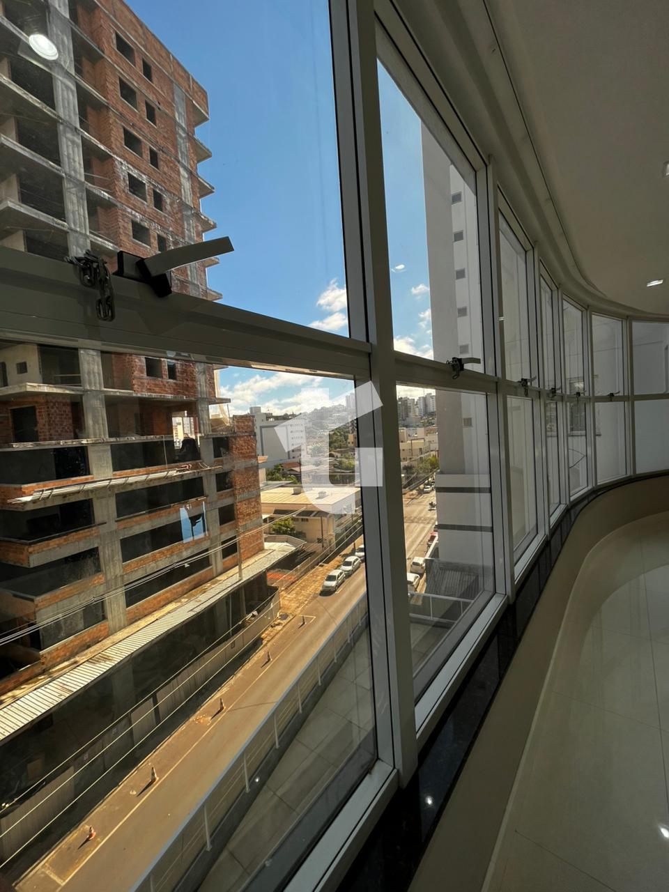 APARTAMENTO SEMIMOBILIADO PARA LOCAO NO CENTRO DE PATO BRANCO - PR.