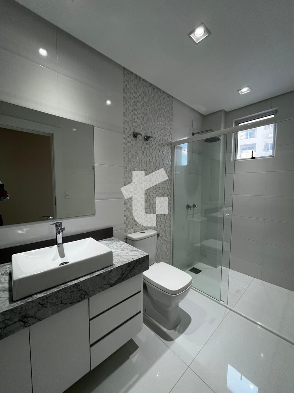 APARTAMENTO SEMIMOBILIADO PARA LOCAO NO CENTRO DE PATO BRANCO - PR.
