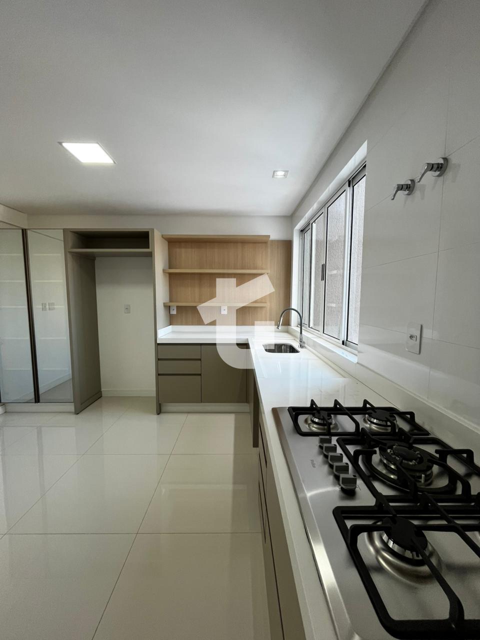 APARTAMENTO SEMIMOBILIADO PARA LOCAO NO CENTRO DE PATO BRANCO - PR.