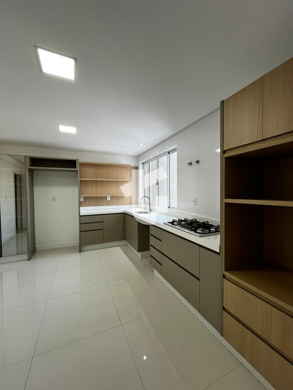 APARTAMENTO SEMIMOBILIADO PARA LOCAO NO CENTRO DE PATO BRANCO - PR.