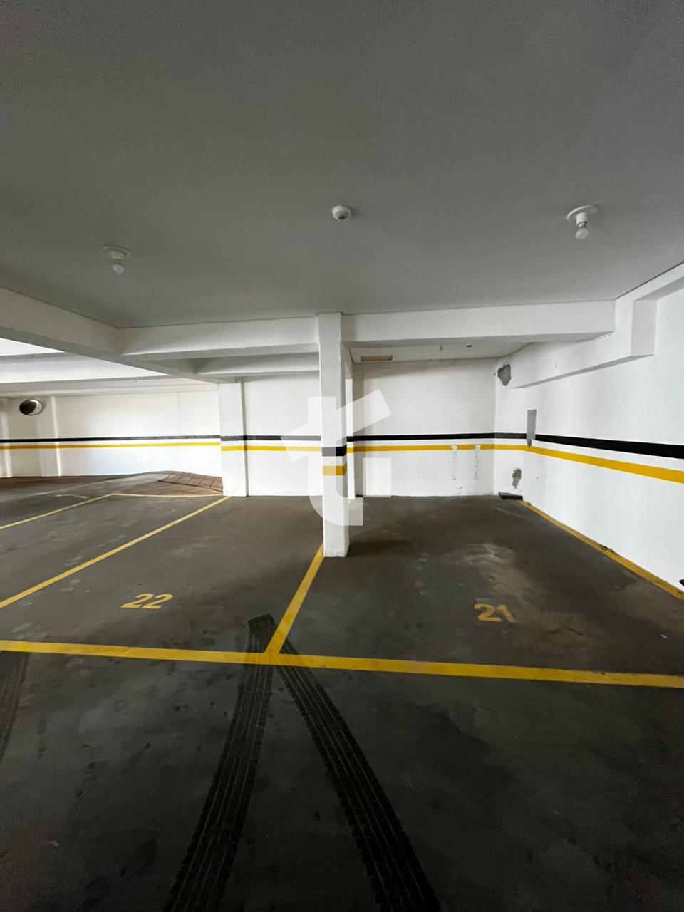 APARTAMENTO SEMIMOBILIADO PARA LOCAO NO CENTRO DE PATO BRANCO - PR.