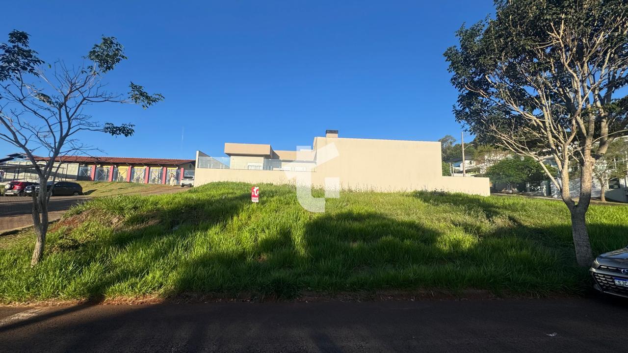 TERRENO DE ESQUINA À VENDA NO BAIRRO PARQUE DO SOM, PATO BRANC...