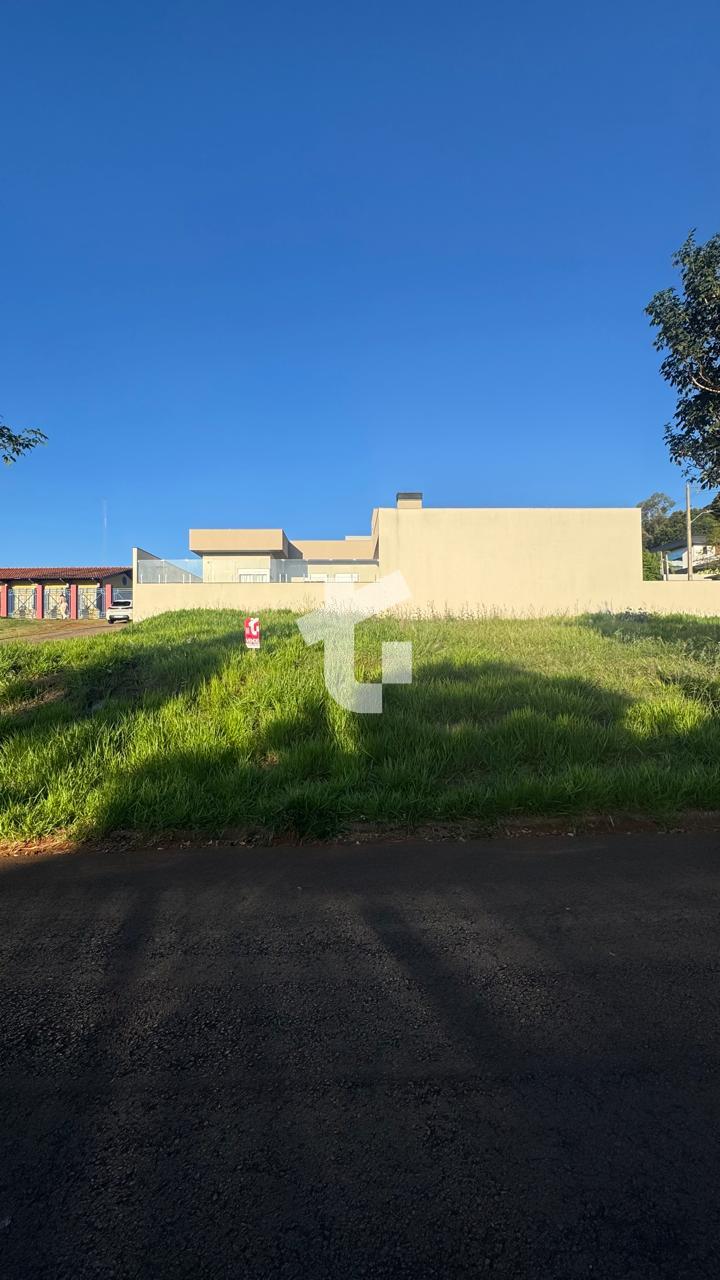 TERRENO DE ESQUINA À VENDA NO BAIRRO PARQUE DO SOM, PATO BRANC...