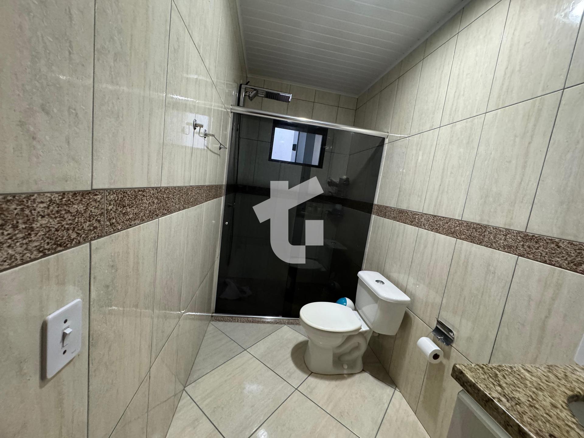 CASA TRREA VENDA NO FRARON, 110M COM BELSSIMA EDCULA - PATO BRANCO PR