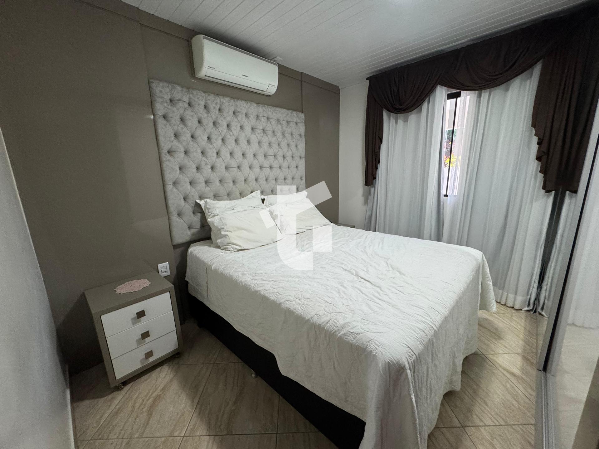 CASA TÉRREA À VENDA NO FRARON, 110M  COM BELÍSSIMA EDÍCULA - P...