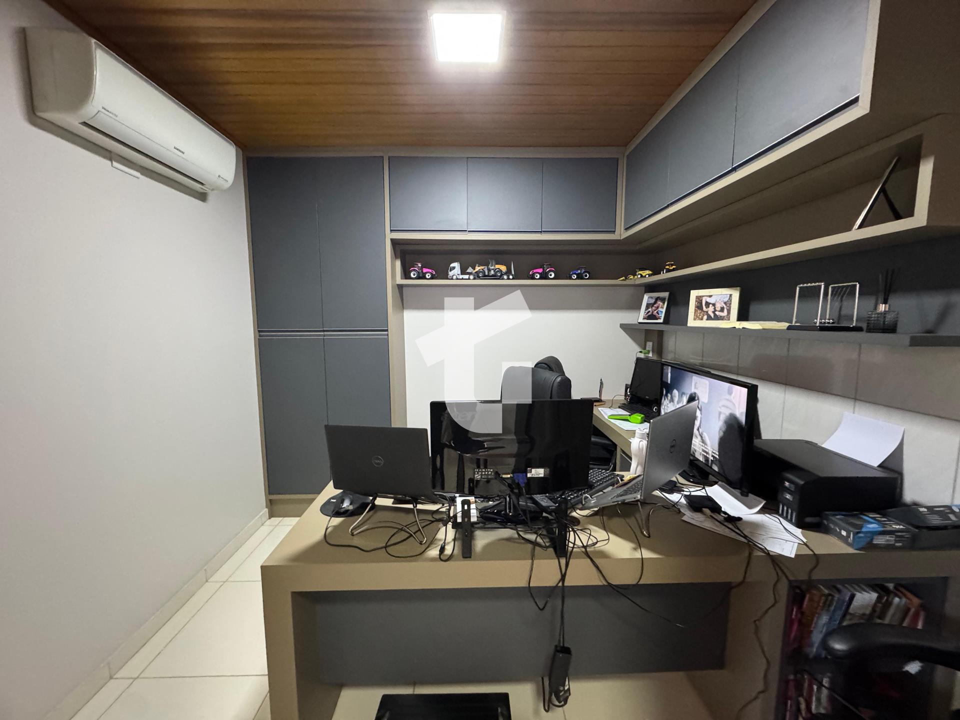 CASA TRREA VENDA NO FRARON, 110M COM BELSSIMA EDCULA - PATO BRANCO PR