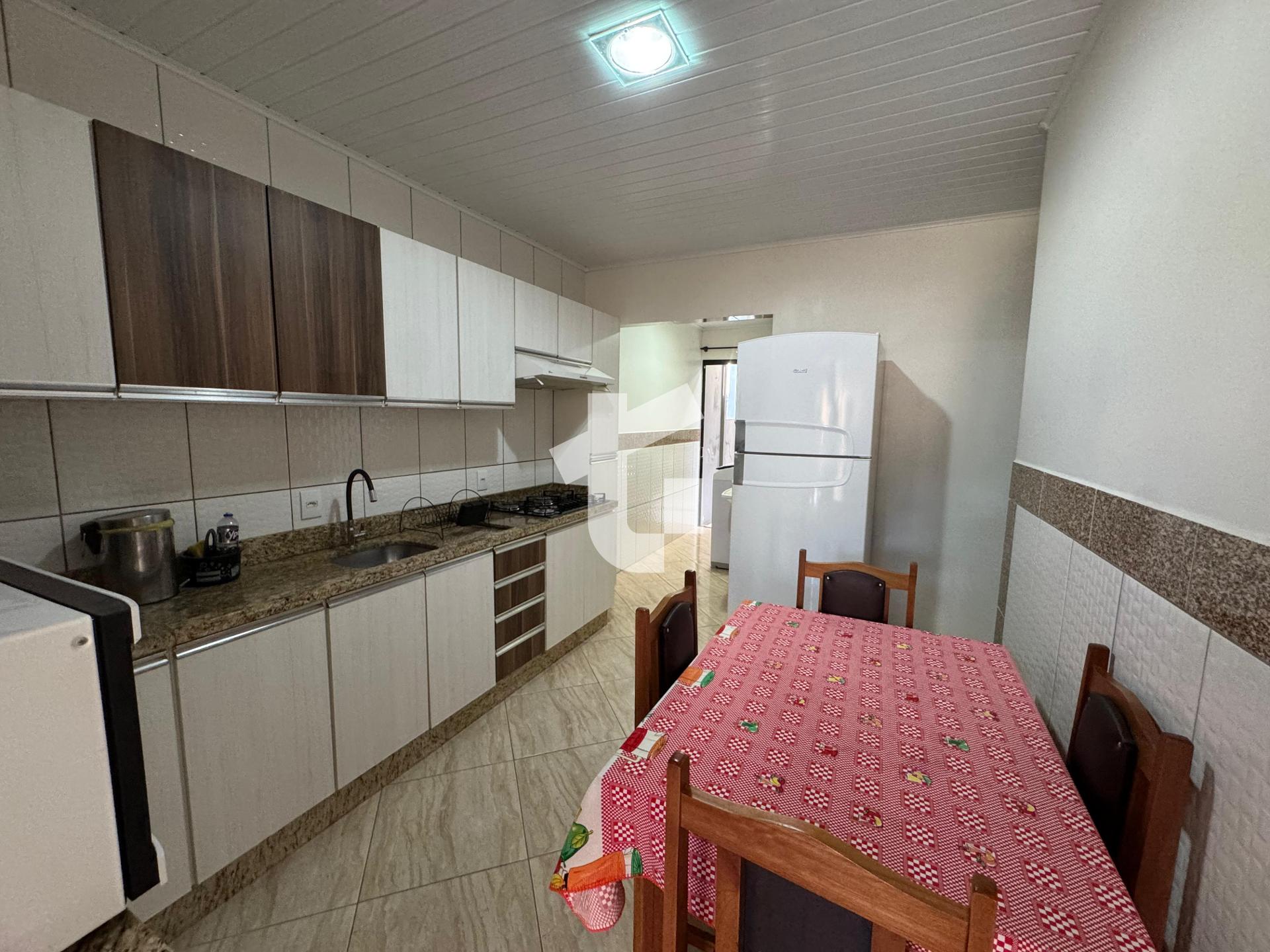CASA TRREA VENDA NO FRARON, 110M COM BELSSIMA EDCULA - PATO BRANCO PR
