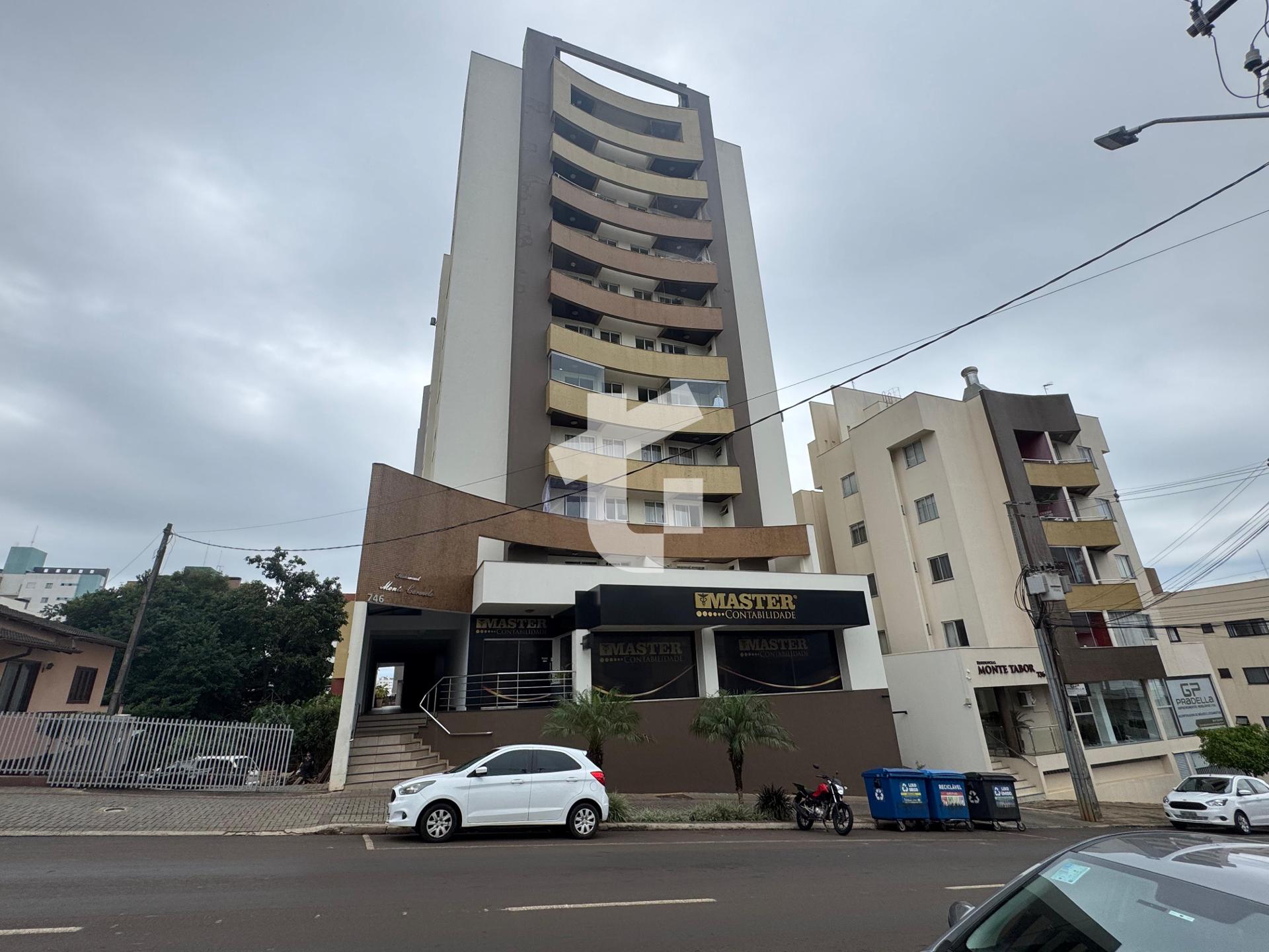 APARTAMENTO À VENDA COM 02 DORMITÓRIOS NO MONTE CARMELO - CENT...