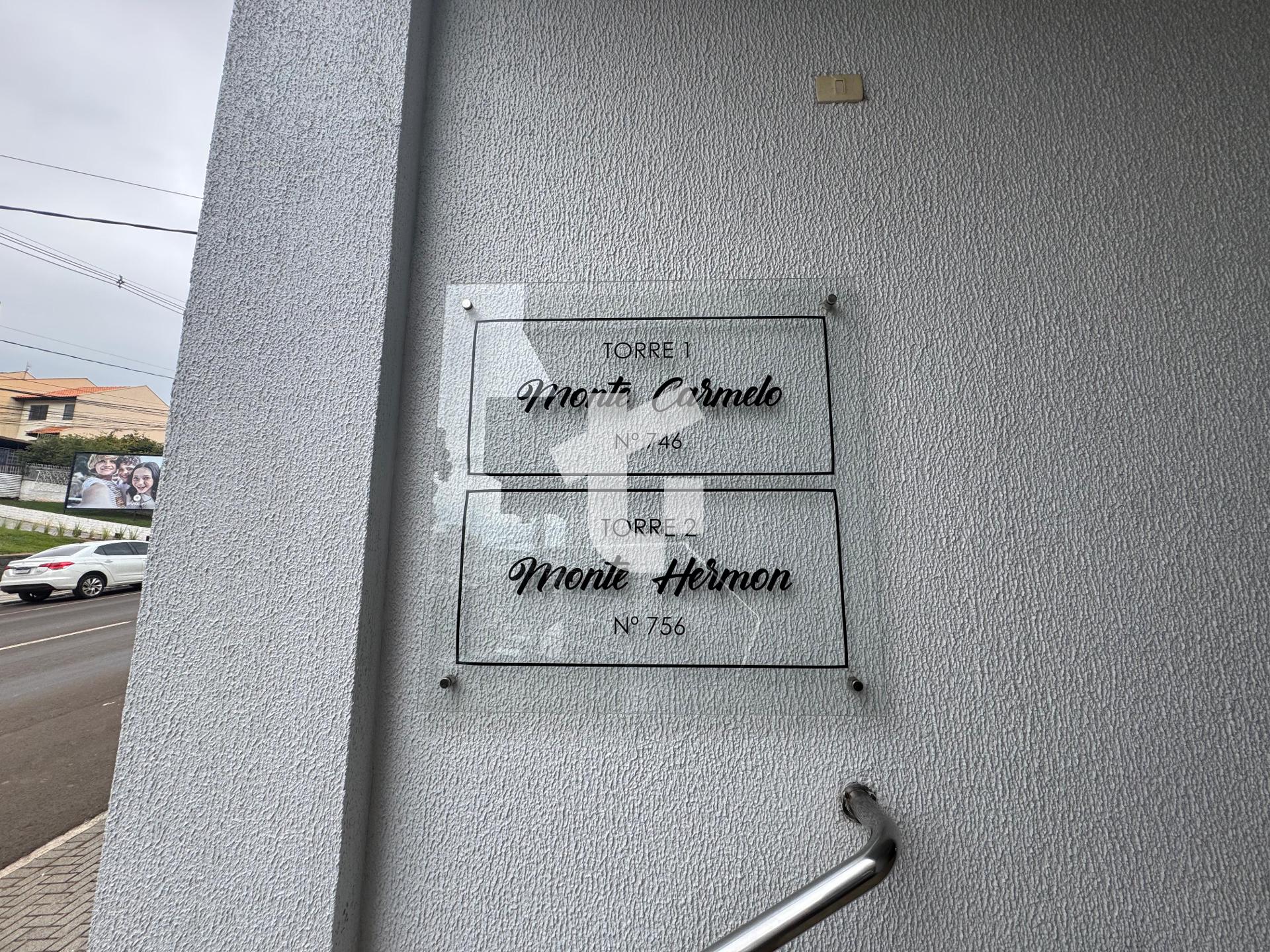 APARTAMENTO À VENDA COM 02 DORMITÓRIOS NO MONTE CARMELO - CENT...