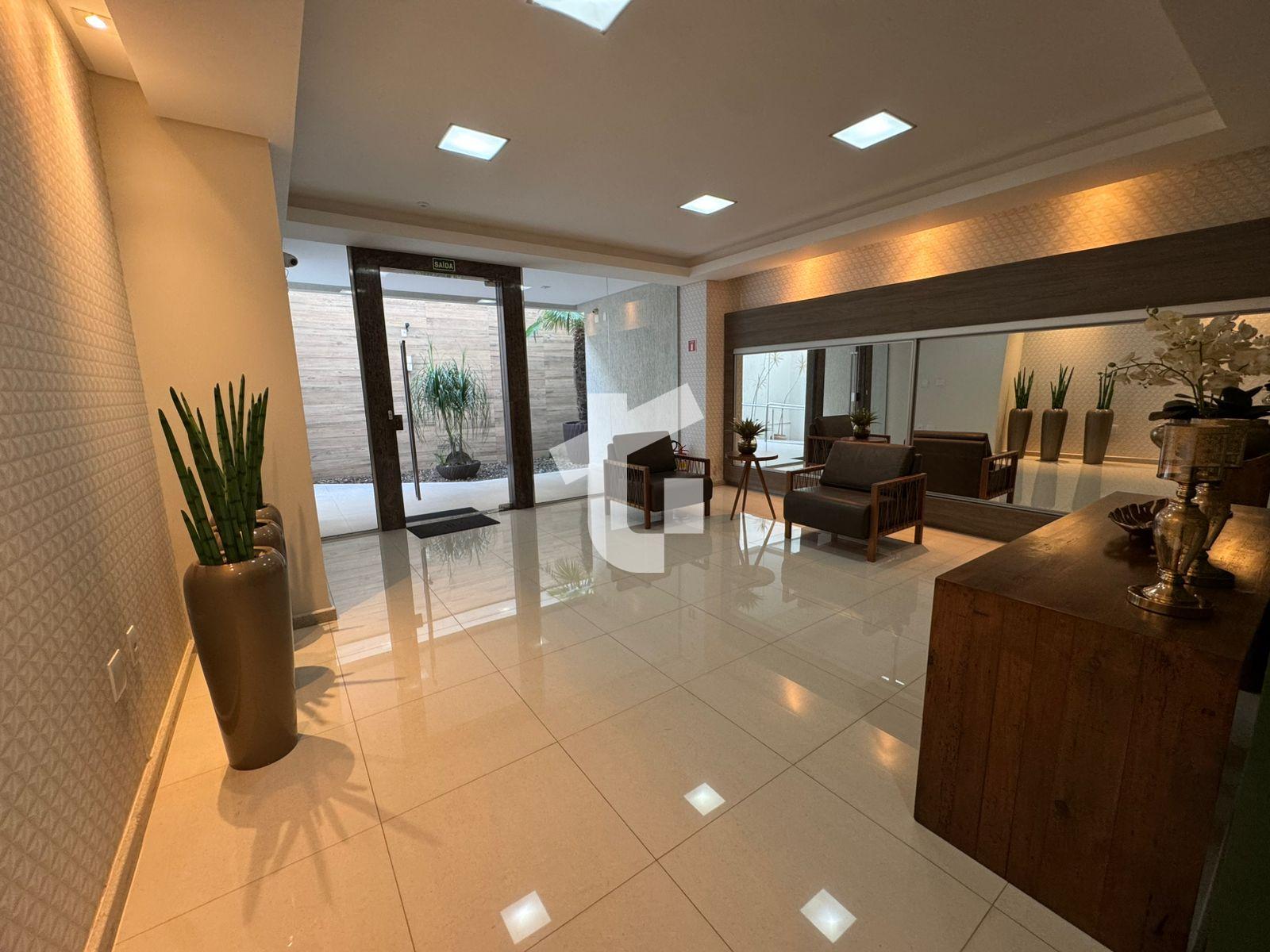 APARTAMENTO SEMIMOBILIADO À VENDA - EDIFÍCIO BELLAGIO, CENTRO,...