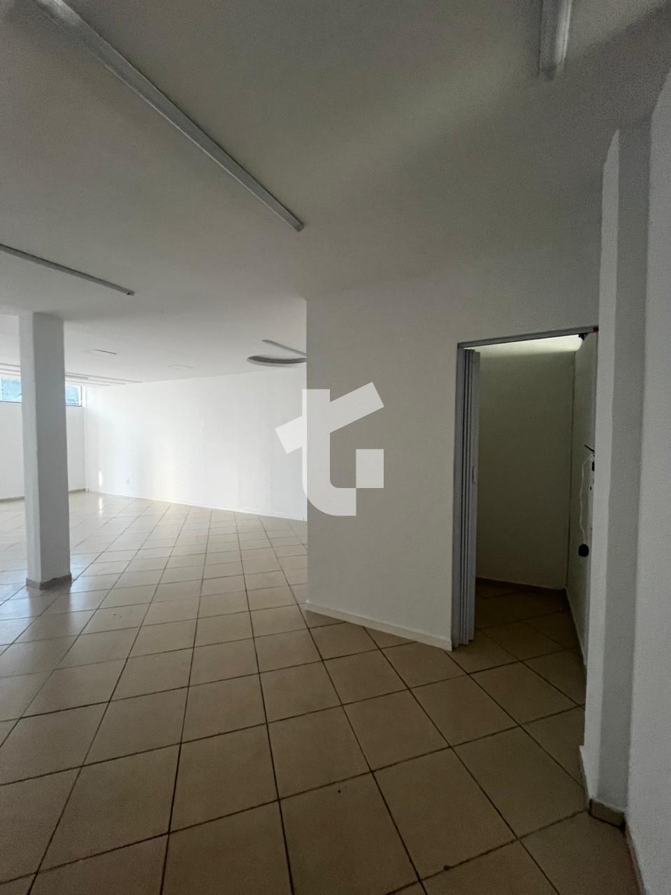 SALA COMERCIAL PARA LOCAO N 2, NO ED. FRANCIELE ELOISE, PATO BRANCO - PR