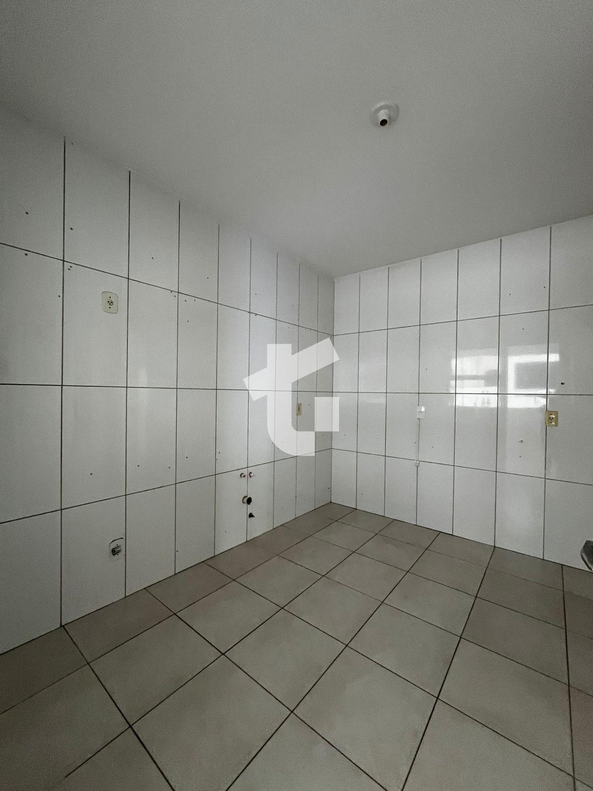 APARTAMENTO PARA LOCAO NO ED. FELIPE 10, CENTRO, PATO BRANCO - PR