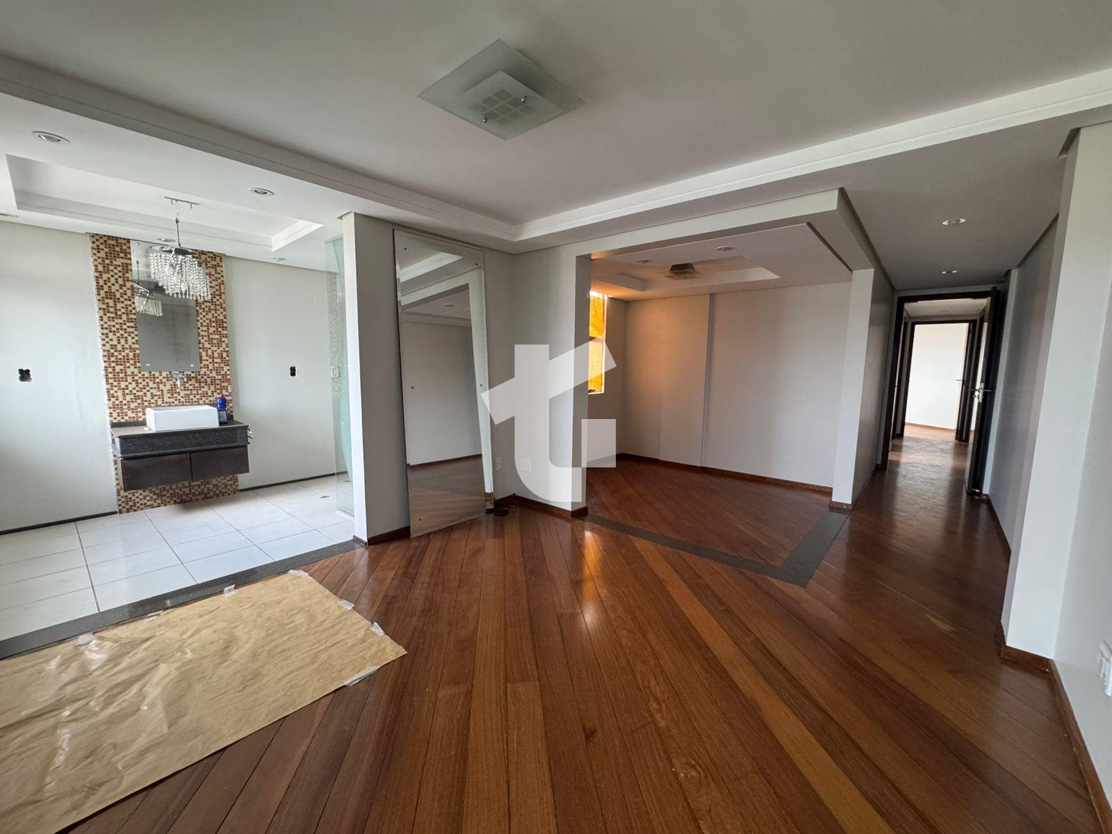 APARTAMENTO VENDA COM 160M PRIVATIVOS e 287M TOTAL- Ed nix. - CENTRO - PATO BRANCO.