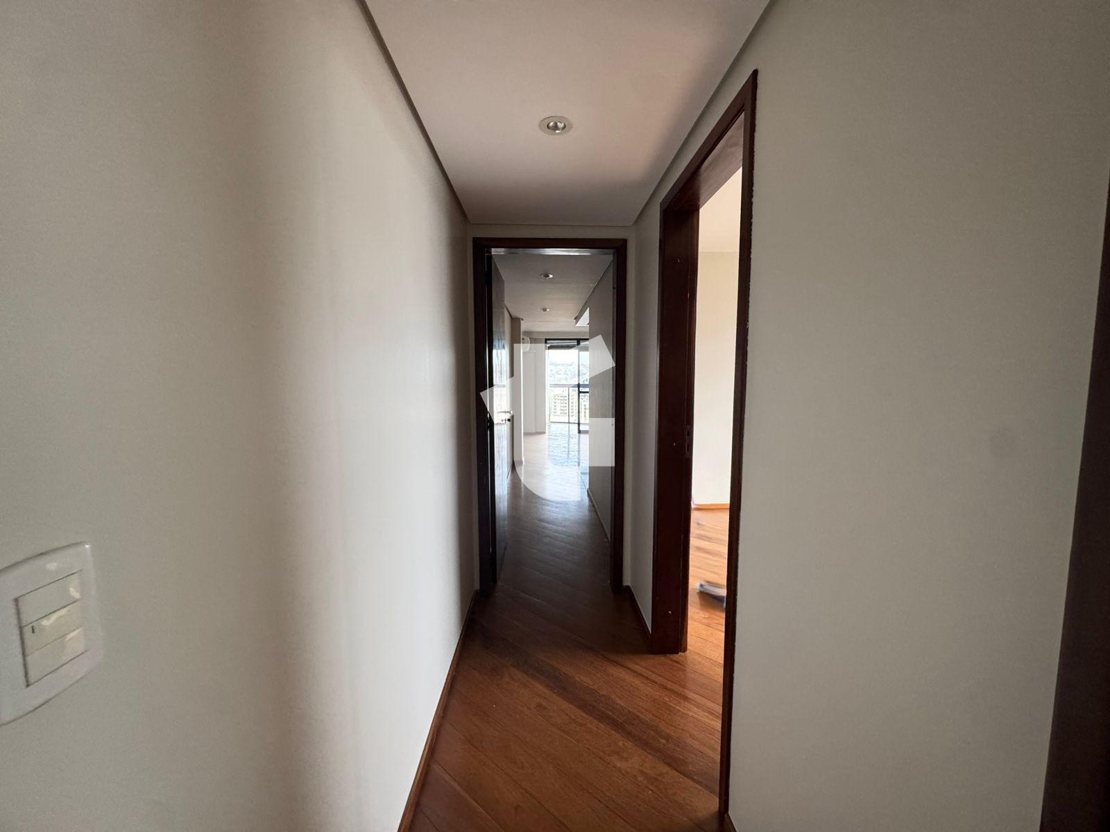 APARTAMENTO VENDA COM 160M PRIVATIVOS e 287M TOTAL- Ed nix. - CENTRO - PATO BRANCO.