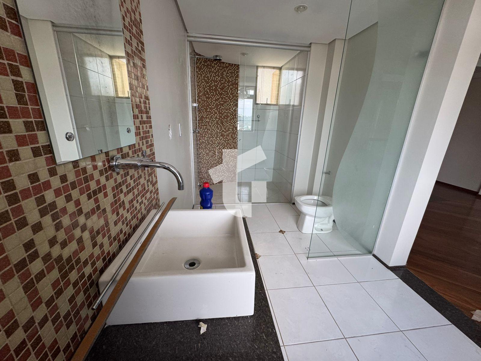 APARTAMENTO VENDA COM 160M PRIVATIVOS e 287M TOTAL- Ed nix. - CENTRO - PATO BRANCO.