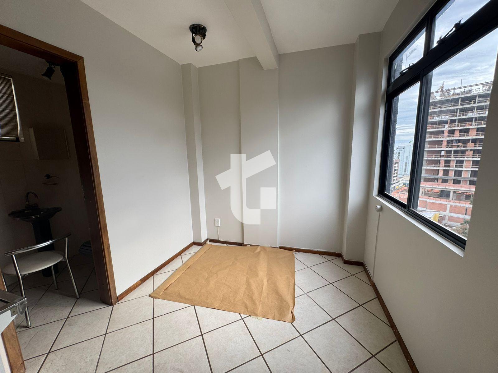 APARTAMENTO VENDA COM 160M PRIVATIVOS e 287M TOTAL- Ed nix. - CENTRO - PATO BRANCO.