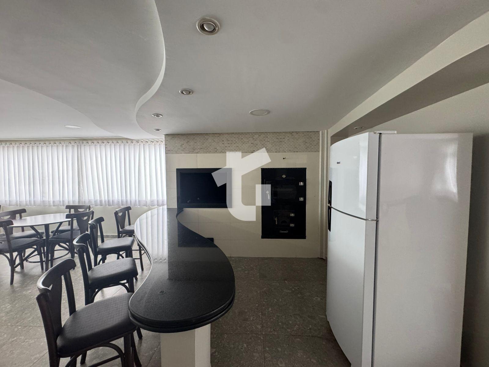 APARTAMENTO VENDA COM 160M PRIVATIVOS e 287M TOTAL- Ed nix. - CENTRO - PATO BRANCO.