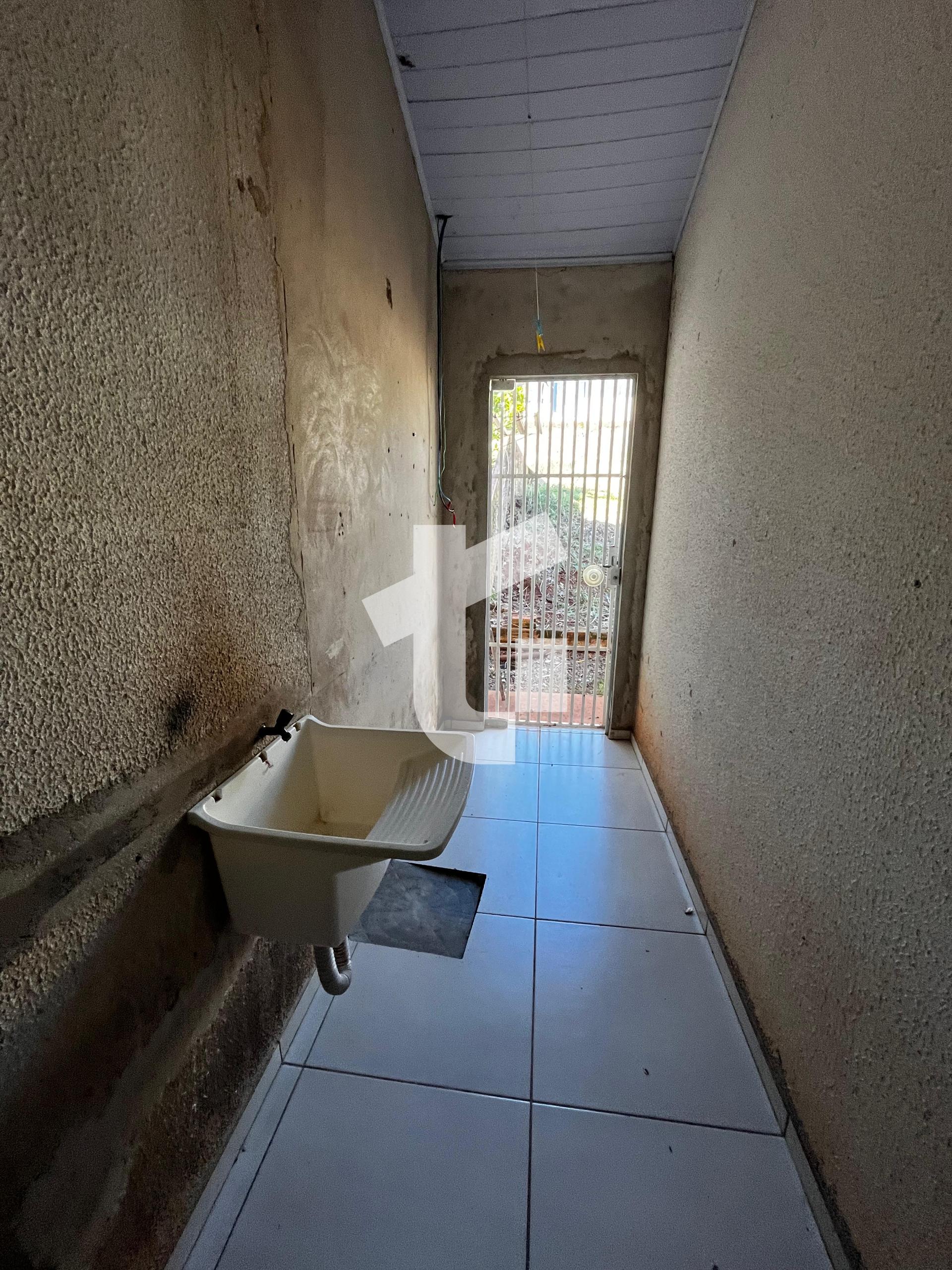 CASA TRREA NO BAIRRO ALVORADA PARA LOCAO, PATO BRANCO - PR