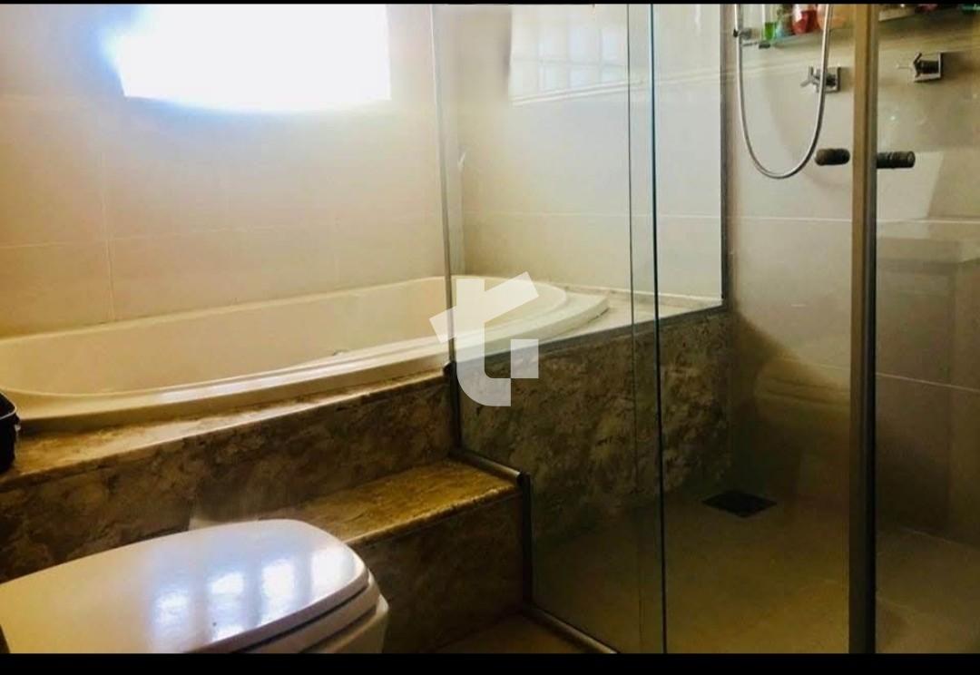 SOBRADO VENDA, COM 1 SUTE, 3 DORMITRIOS, PISCINA NO SANTA TEREZINHA, PATO BRANCO - PR