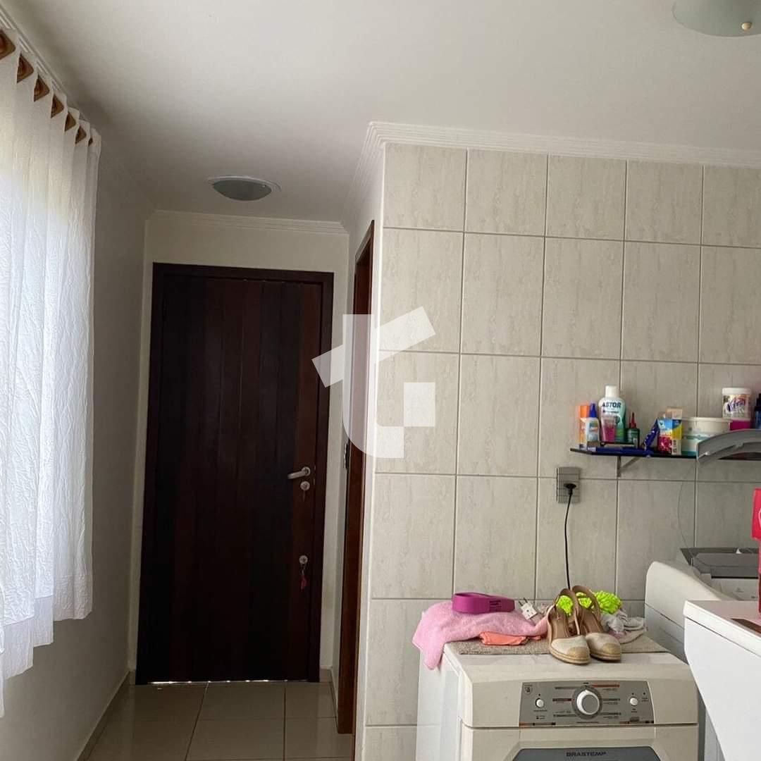 SOBRADO VENDA, COM 1 SUTE, 3 DORMITRIOS, PISCINA NO SANTA TEREZINHA, PATO BRANCO - PR