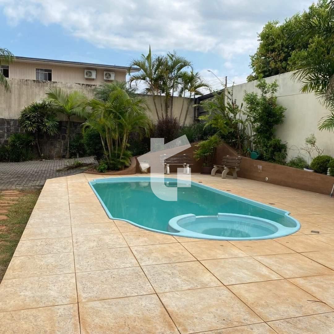 SOBRADO VENDA, COM 1 SUTE, 3 DORMITRIOS, PISCINA NO SANTA TEREZINHA, PATO BRANCO - PR