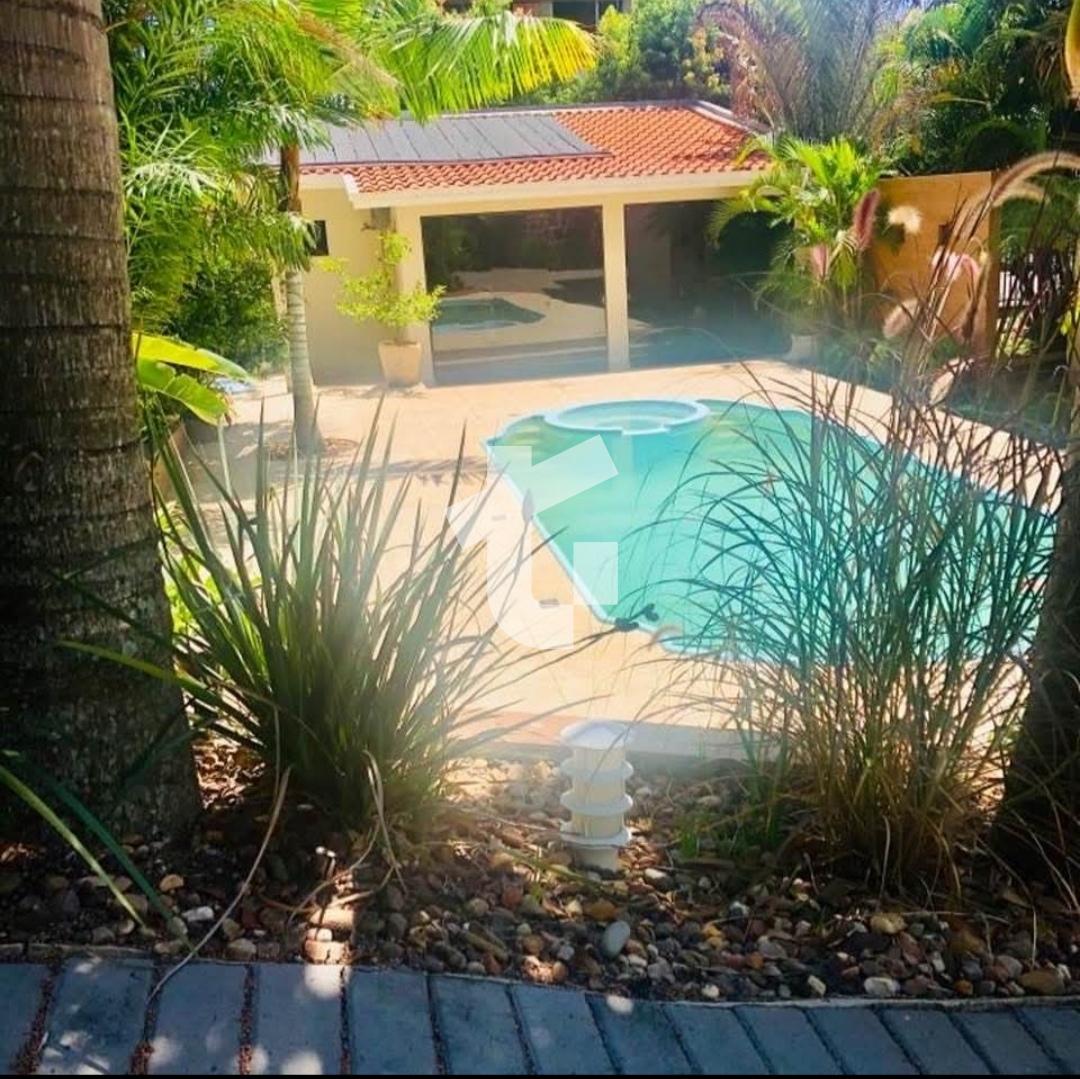 SOBRADO VENDA, COM 1 SUTE, 3 DORMITRIOS, PISCINA NO SANTA TEREZINHA, PATO BRANCO - PR