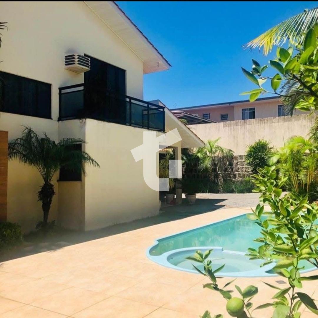 SOBRADO VENDA, COM 1 SUTE, 3 DORMITRIOS, PISCINA NO SANTA TEREZINHA, PATO BRANCO - PR