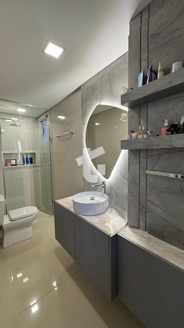 APARTAMENTO SEMIMOBILIADO VENDA NO ED. AVENIDA CENTRAL, CENTRO, PATO BRANCO.