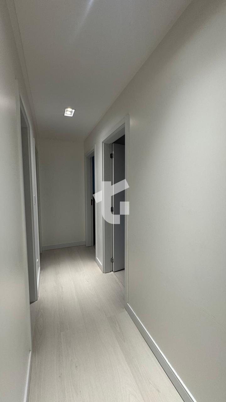 APARTAMENTO SEMIMOBILIADO VENDA NO ED. AVENIDA CENTRAL, CENTRO, PATO BRANCO.