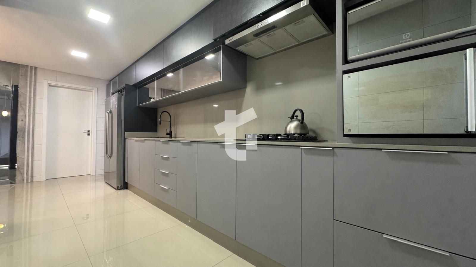 APARTAMENTO SEMIMOBILIADO VENDA NO ED. AVENIDA CENTRAL, CENTRO, PATO BRANCO.