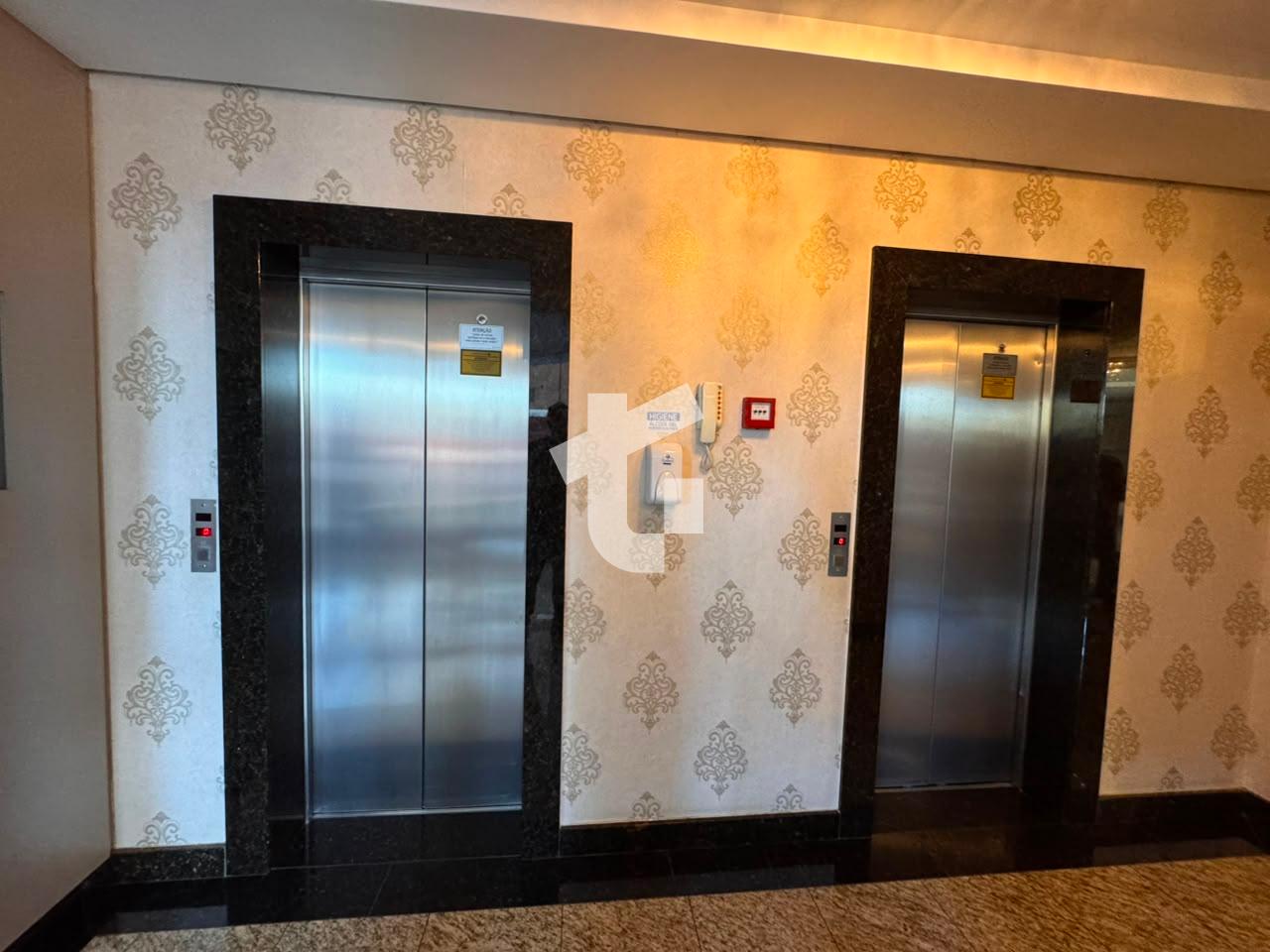 APARTAMENTO DE ALTO PADRO VENDA NO EDIFCIO OTLIO AMADORI - PATO BRANCO.