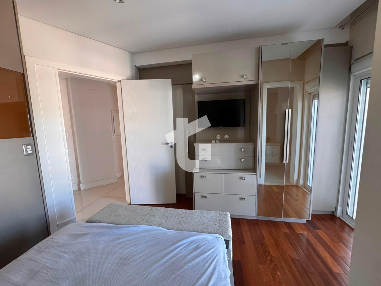 APARTAMENTO DE ALTO PADRO VENDA NO EDIFCIO OTLIO AMADORI - PATO BRANCO.