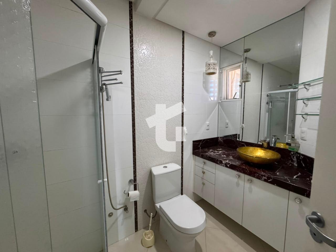 APARTAMENTO DE ALTO PADRO VENDA NO EDIFCIO OTLIO AMADORI - PATO BRANCO.