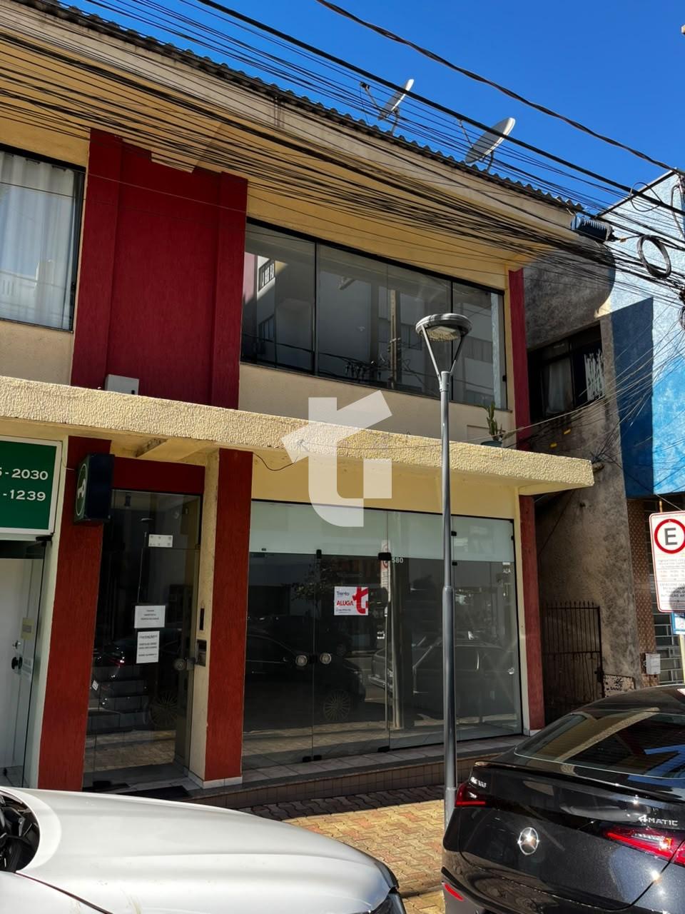 SALA COMERCIAL TÉRREA PARA LOCAÇÃO NA RUA CARAMURU, CENTRO, PA...