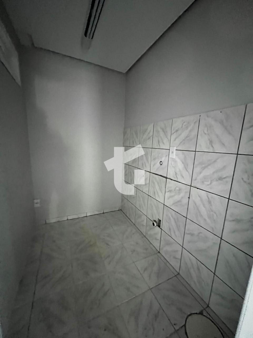 SALA COMERCIAL TÉRREA PARA LOCAÇÃO NA RUA CARAMURU, CENTRO, PA...