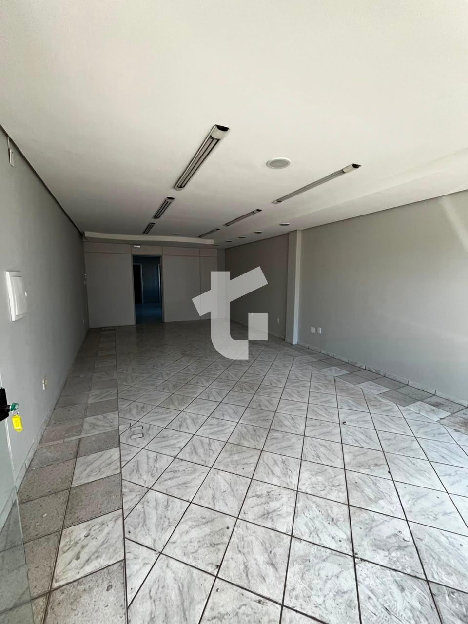 SALA COMERCIAL TRREA PARA LOCAO NA RUA CARAMURU, CENTRO, PATO BRANCO - PR