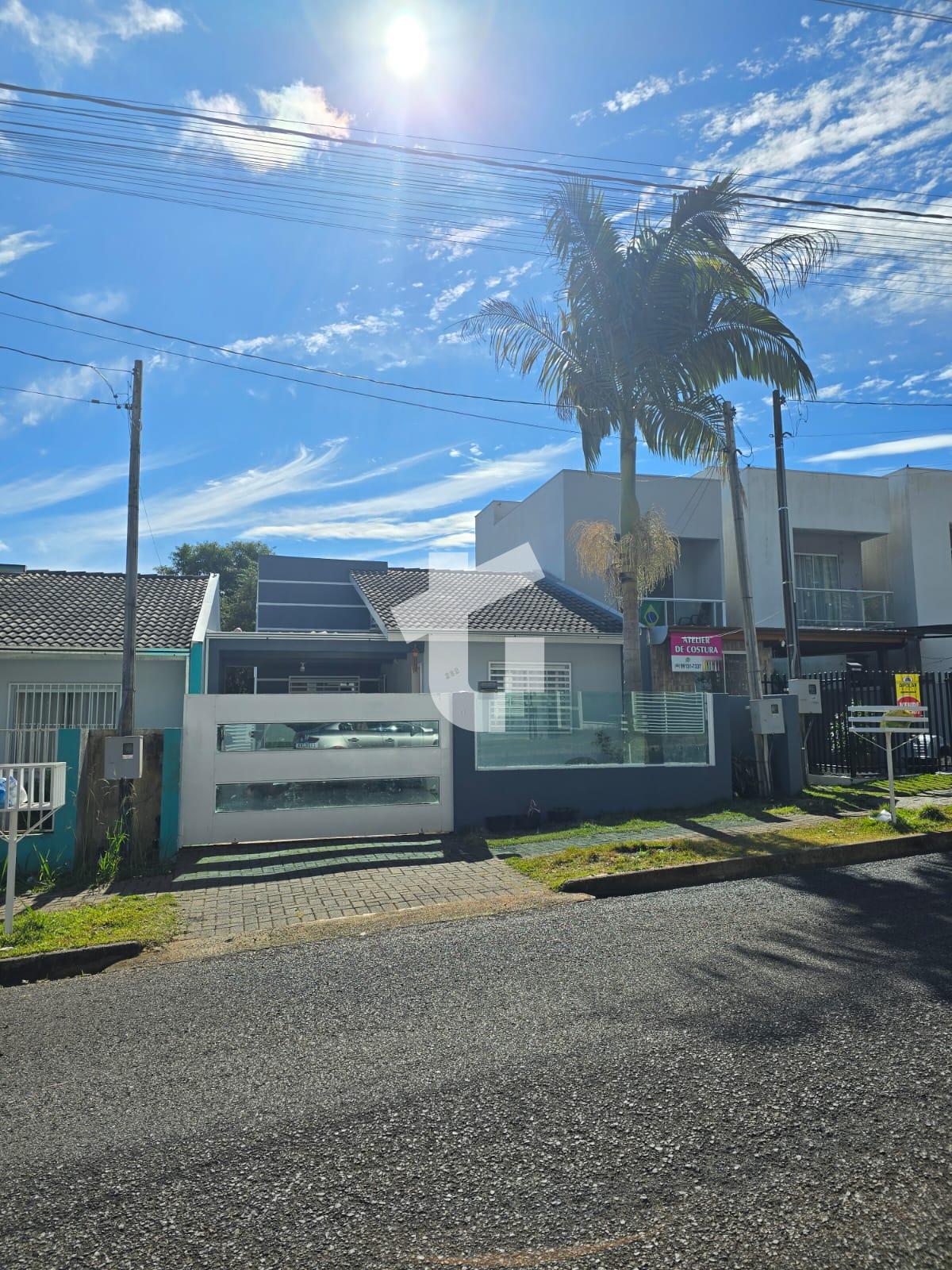 CASA TÉRREA À VENDA NO FRARON, 98M² COM EDÍCULA - PATO BRANCO/PR