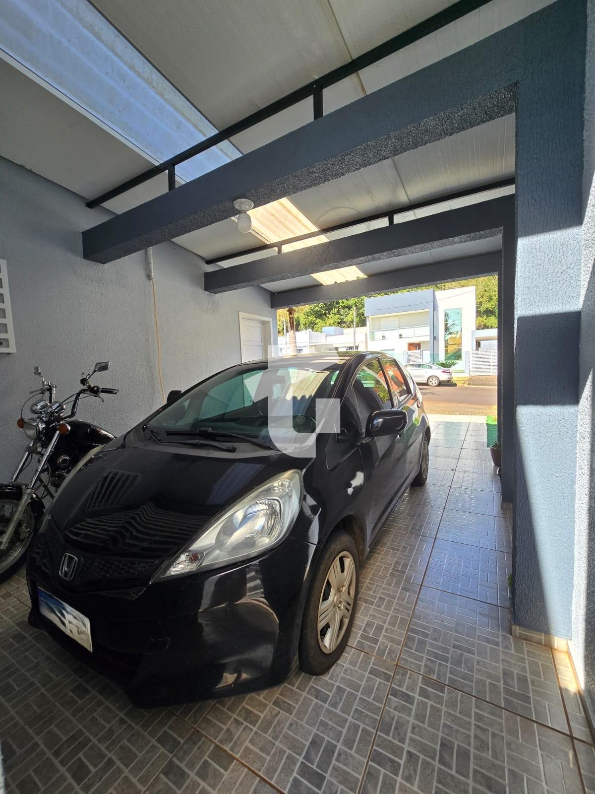 CASA TRREA VENDA NO FRARON, 98M COM EDCULA - PATO BRANCO/PR