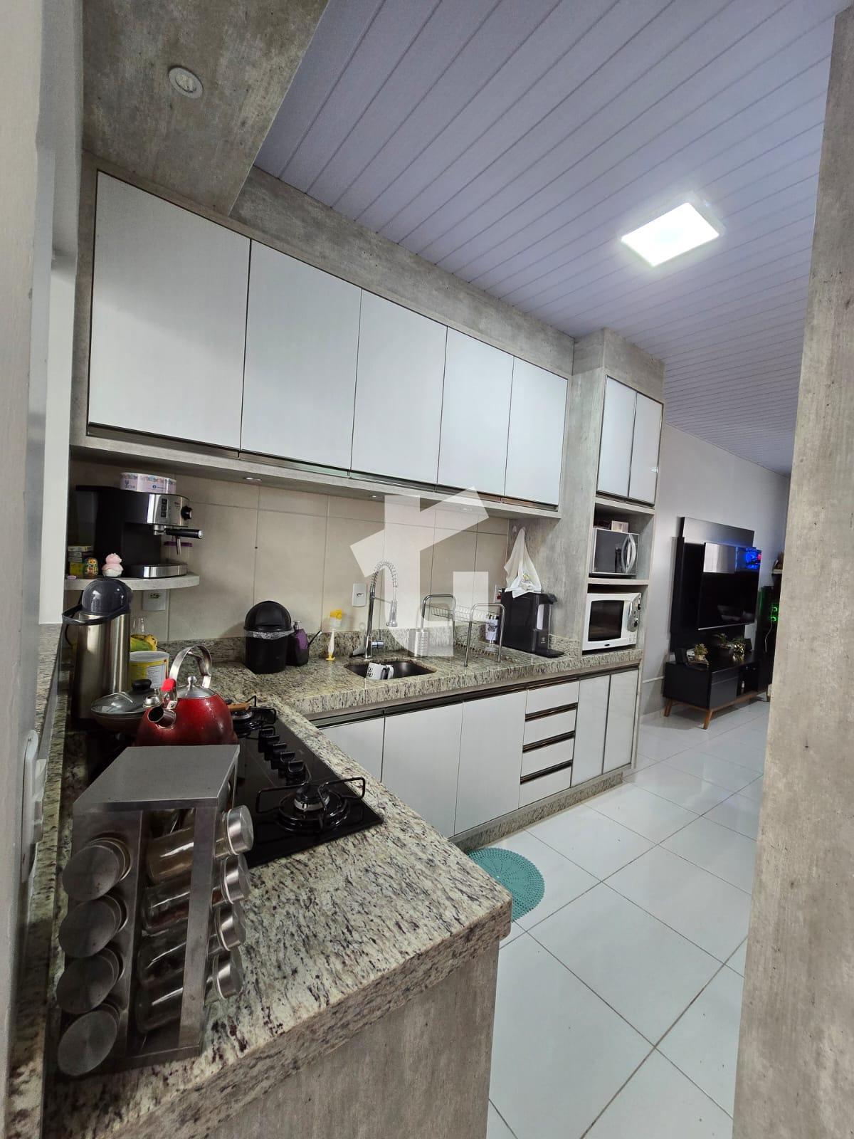 CASA TRREA VENDA NO FRARON, 98M COM EDCULA - PATO BRANCO/PR